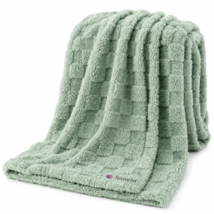 GentleSoft Checkered Fleece Throw Blanket